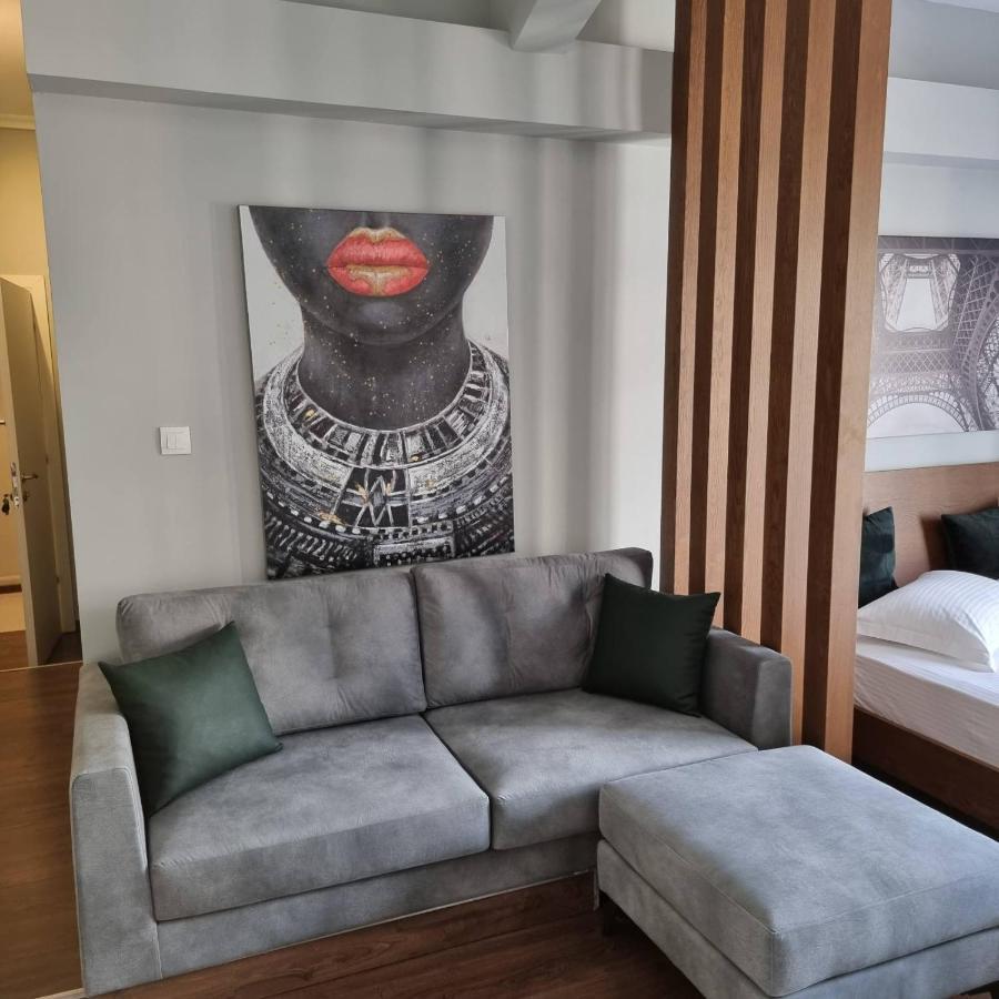 Red Rooms Tsimiski 60 سالونيك المظهر الخارجي الصورة